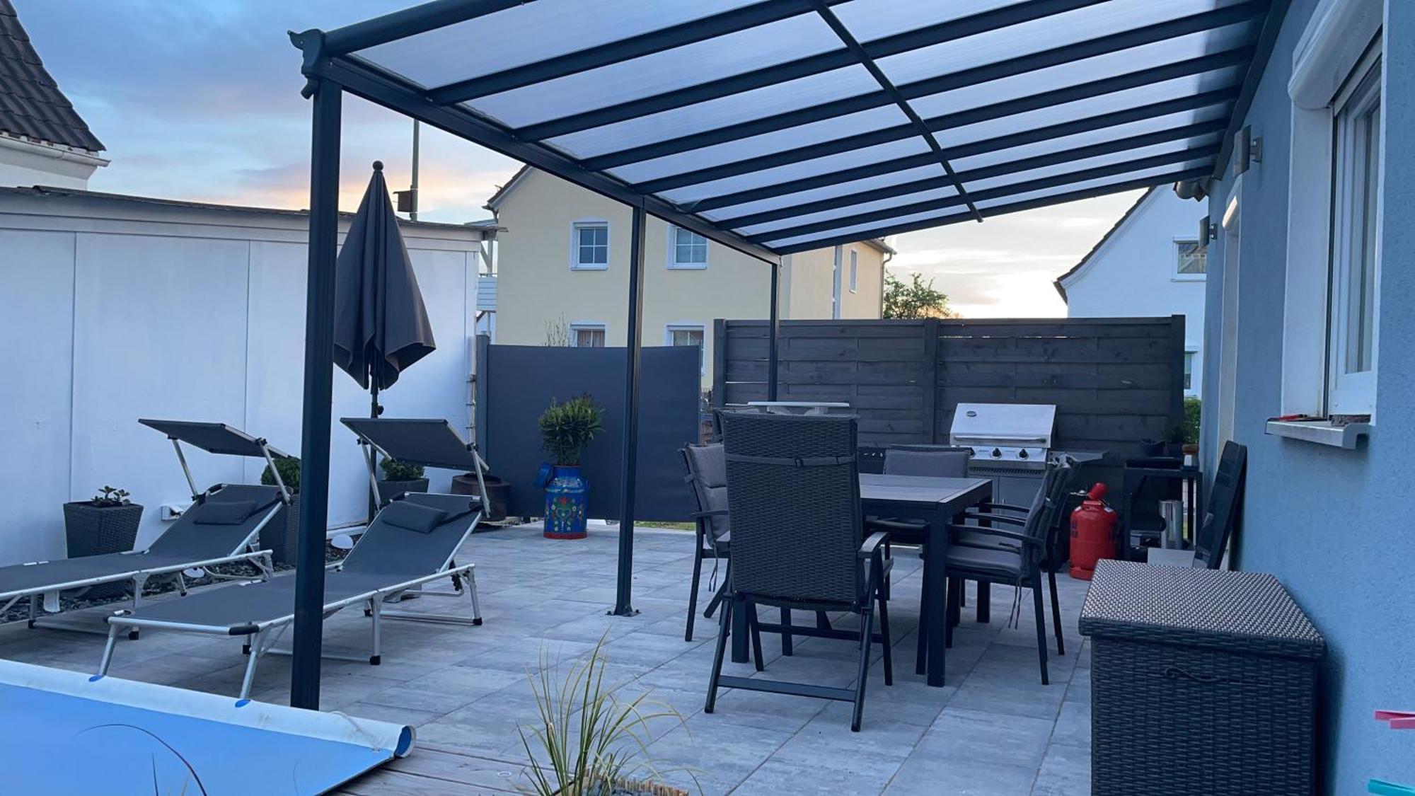 #3 Bequemes Zimmer Mit Pool Und Garten Memmingen Exterior photo